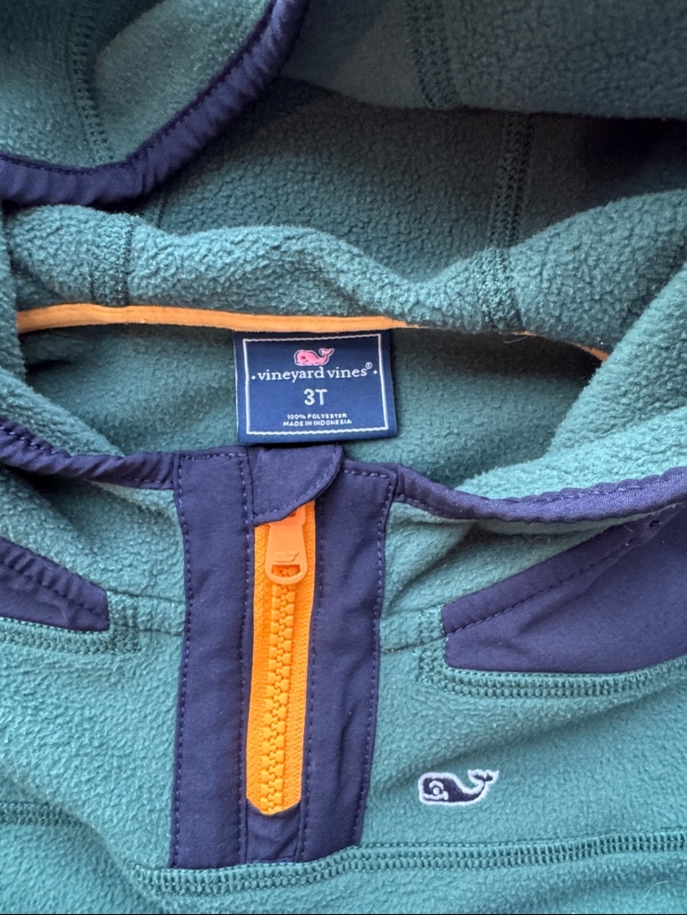 Vineyard Vines Sea Green Fleece Hooded Pullover with Navy Trim - Picture 2 of 2